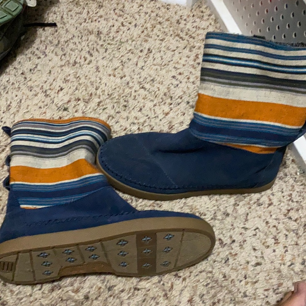 cute toms boots